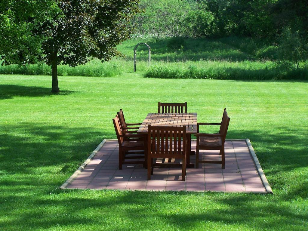 Saratoga Farmstead B&B Саратога Спрингс Екстериор снимка
