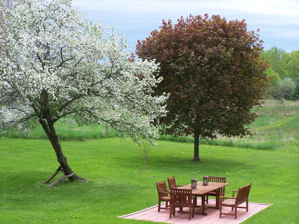 Saratoga Farmstead B&B Саратога Спрингс Екстериор снимка