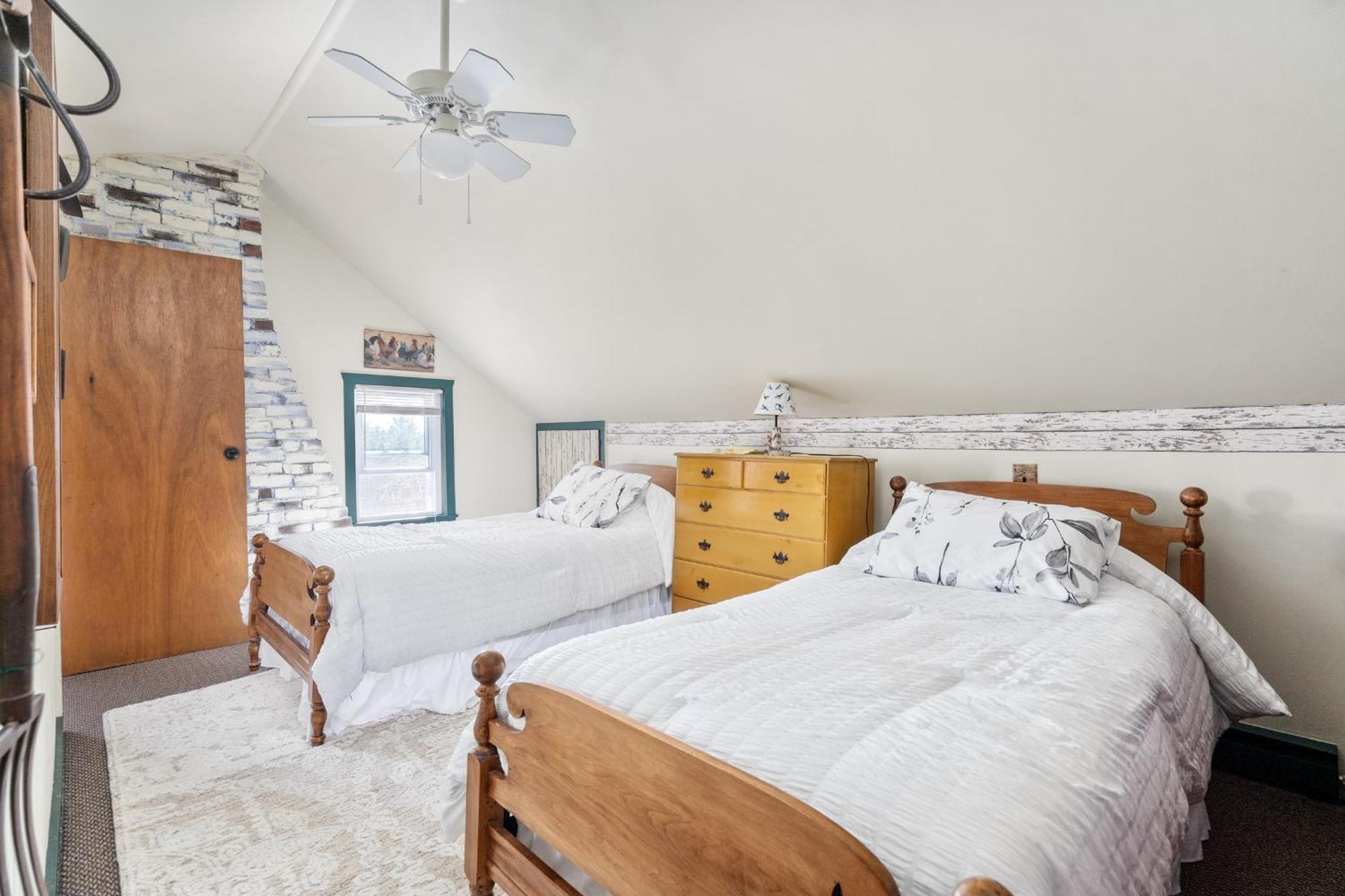 Saratoga Farmstead B&B Саратога Спрингс Екстериор снимка